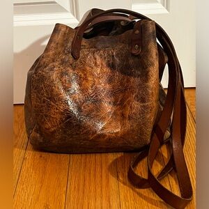 Vintage Hatton Henry. Leather Cross Body Bag.